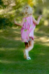 13-af224-girl-at-first-bridge