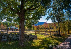 DM284-Fieldstone-Farm-and-Kearsarge--Pan.jpg