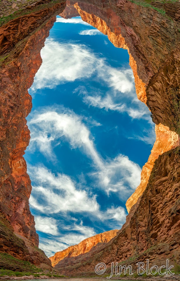 DT992-Window-to-the-Sky-Full-of-Clouds--Pan-(6)