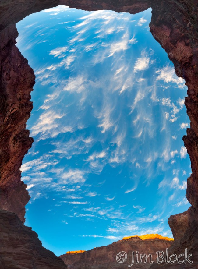 DU062--Clouds-above-Love-Nest---Pan-(6)