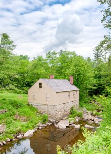 DW455-Mary-Baker-Eddy-House--Pan-(4)