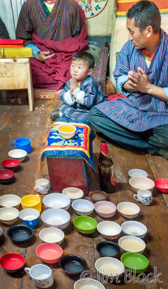 BHU-2280--Boy-and-Cups-at-Puja---Pan-(7)