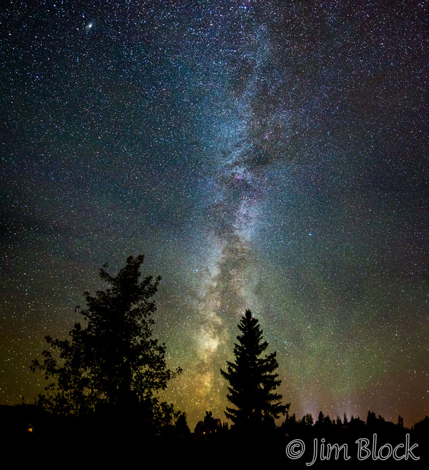 DX930--Milky-Way-from-Bozeman---Pan-(4)