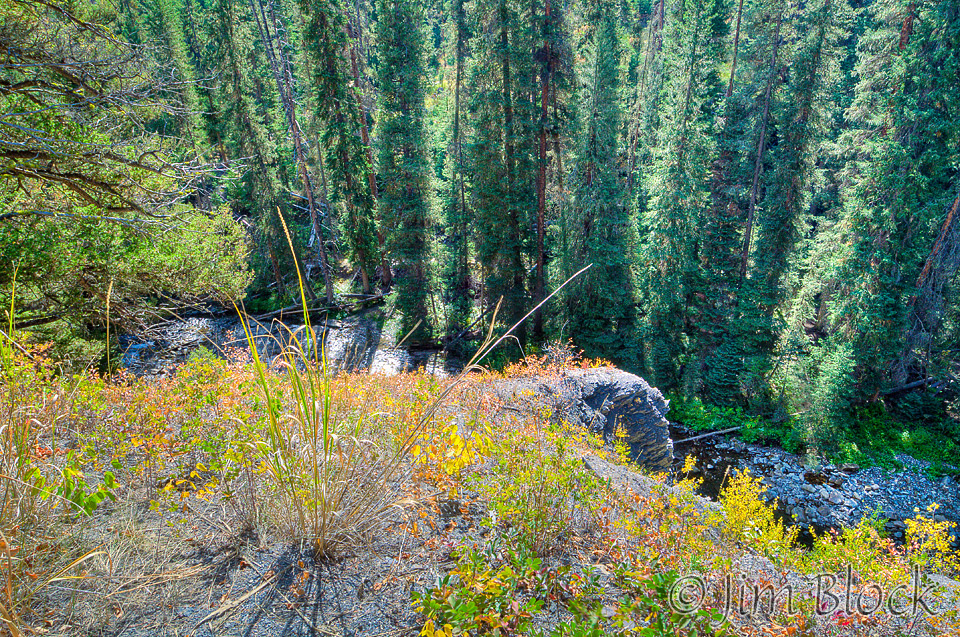 DG253A_B_C_D_Trail-to-Ousel-Falls