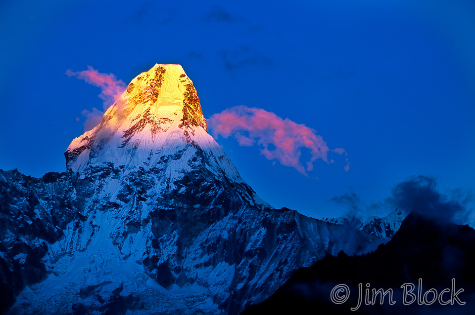 NPL-24582-Sunset-on-Ama-Dablam