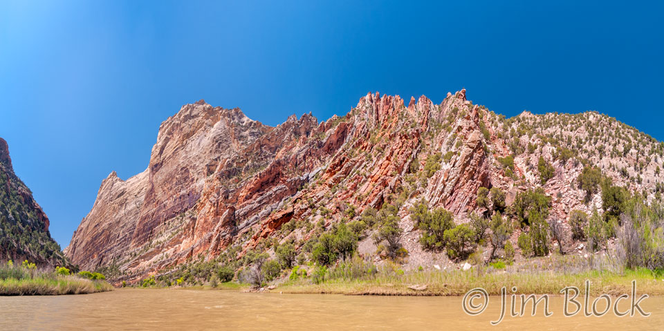 ED765--Mitten--Park-Fault-from-Green-River-upstream-of-the-Yampa---Pan-(4)