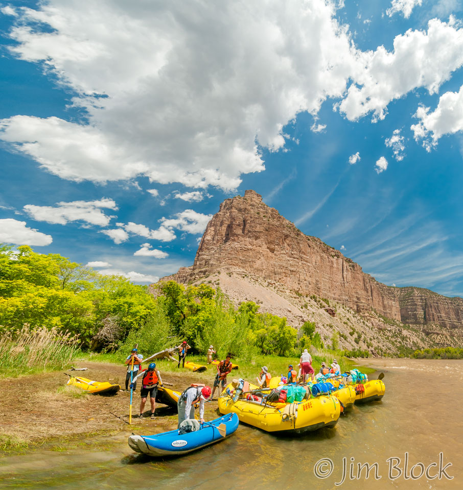 ED964--Departing-Jones-Hole-2-Camp--Pan-(2)