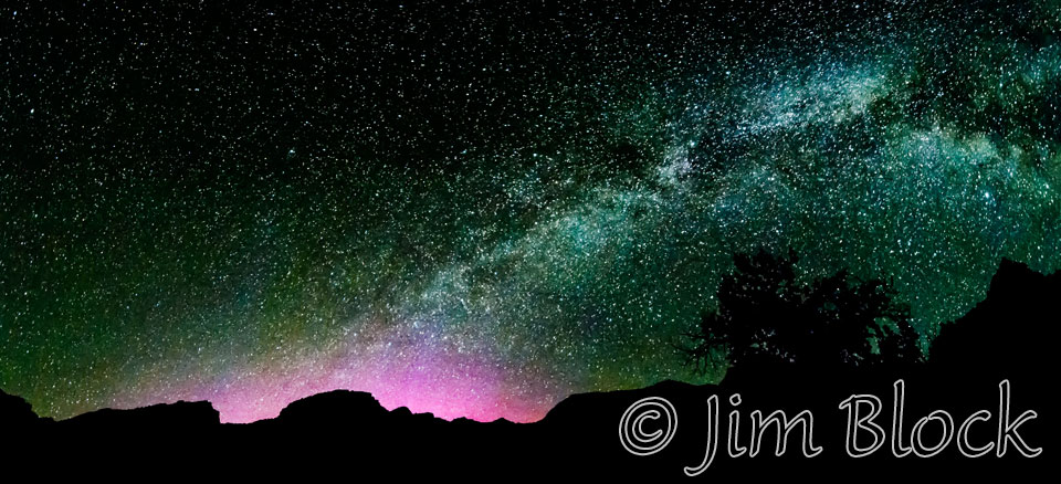 EE536-Aurora-and-MW-from-Harding-4---Pan-(3)