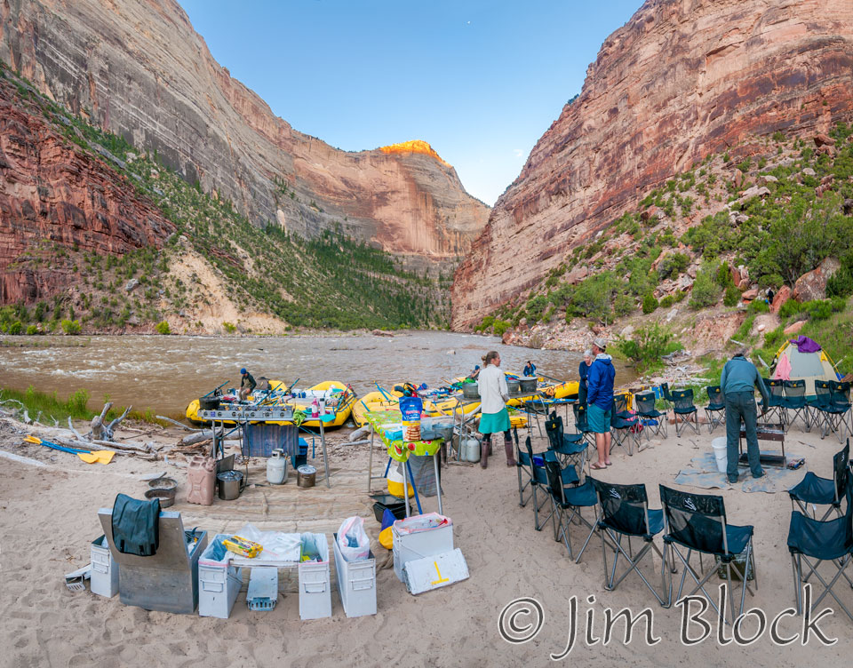 EE711--Warm-Springs-Camp-early-morning----Pan-(4)