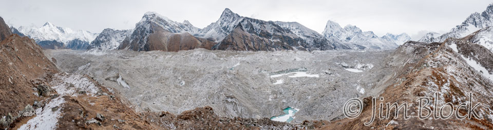 NPL-56582--Ngozumpa-Glacier--Pan-(12)