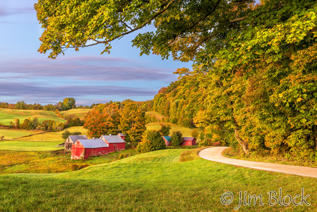 Jenne Farm well before sunrise