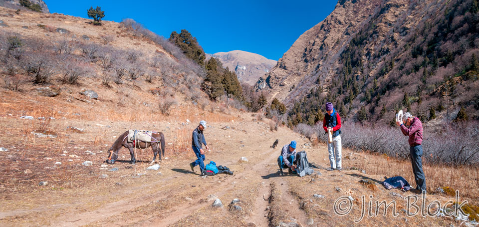 BHU-09035--Lunch-Stop---Pan-(2)