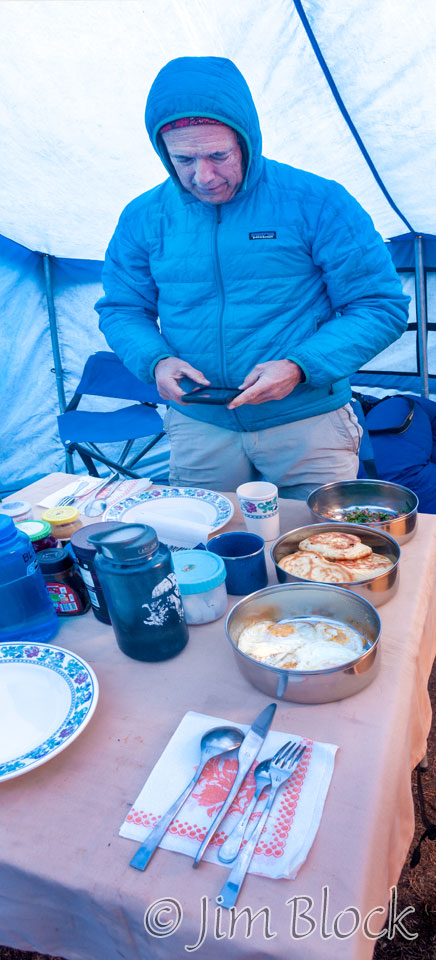 BHU-9259--Roughing-it-in-the-tent---Pan-(2)