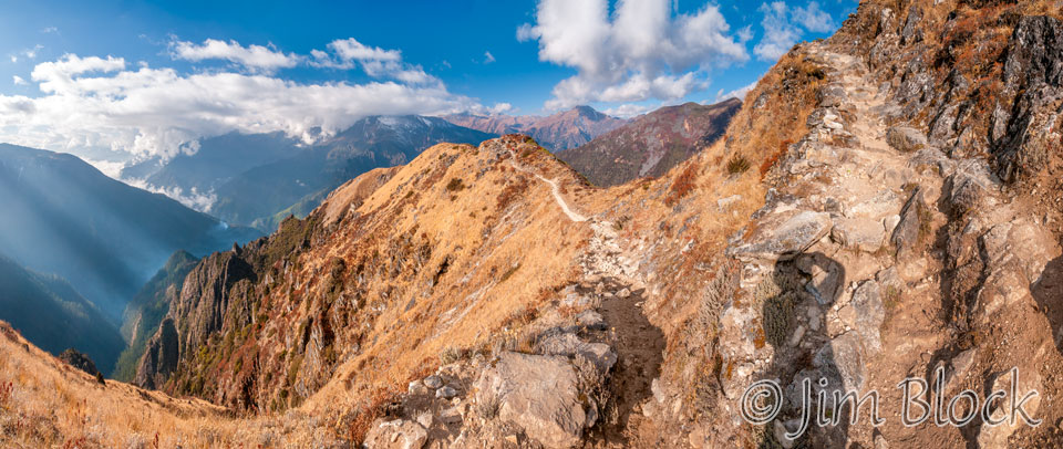 BHU-10564--Heading-Down---Pan-(9)