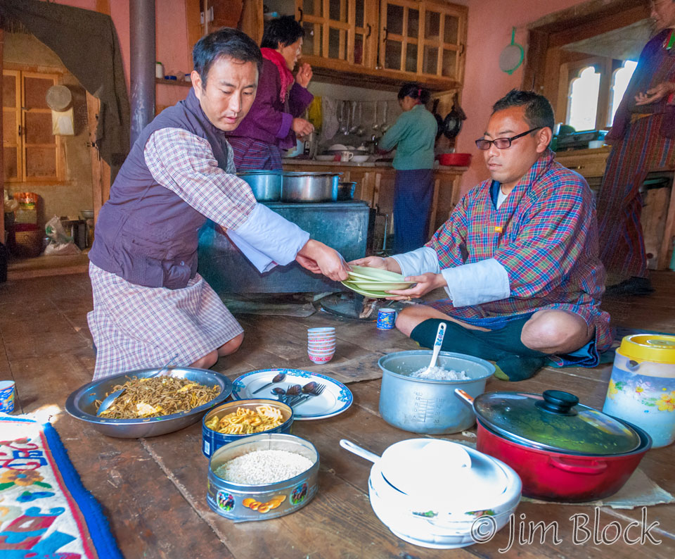 BHU-3414--Preparing-for-Lunch---Pan-(2)