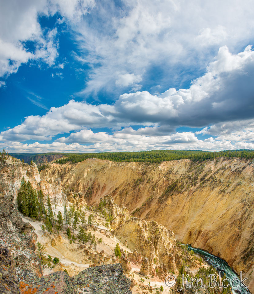 DY004--Yellowstone-River-and-sandstone---Pan-(6)