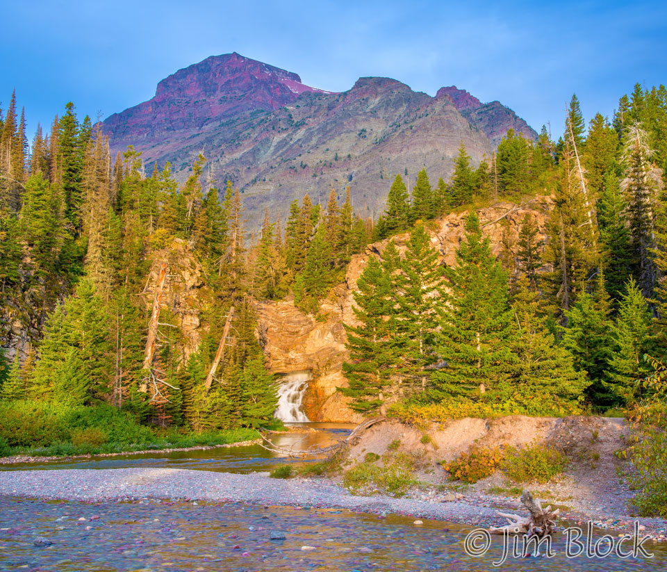 DX770B-Rising-Wolf-Mountain-behind-Running-Eagle-Falls-crop